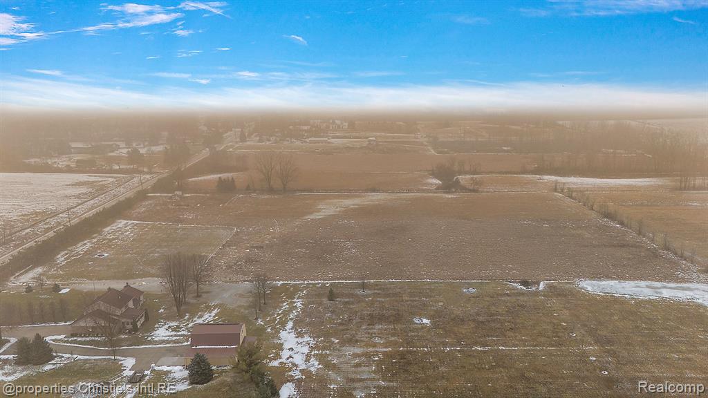 54651 Chesterfield Road Chesterfield, MI 48051 - Photo 8 of 10