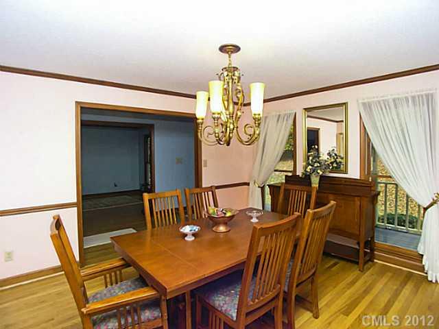 555 Compton Road Clover, SC 29710 - Photo 3 of 16 Gallery Image 3