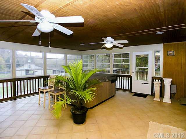 555 Compton Road Clover, SC 29710 - Photo 10 of 16 Gallery Image 10