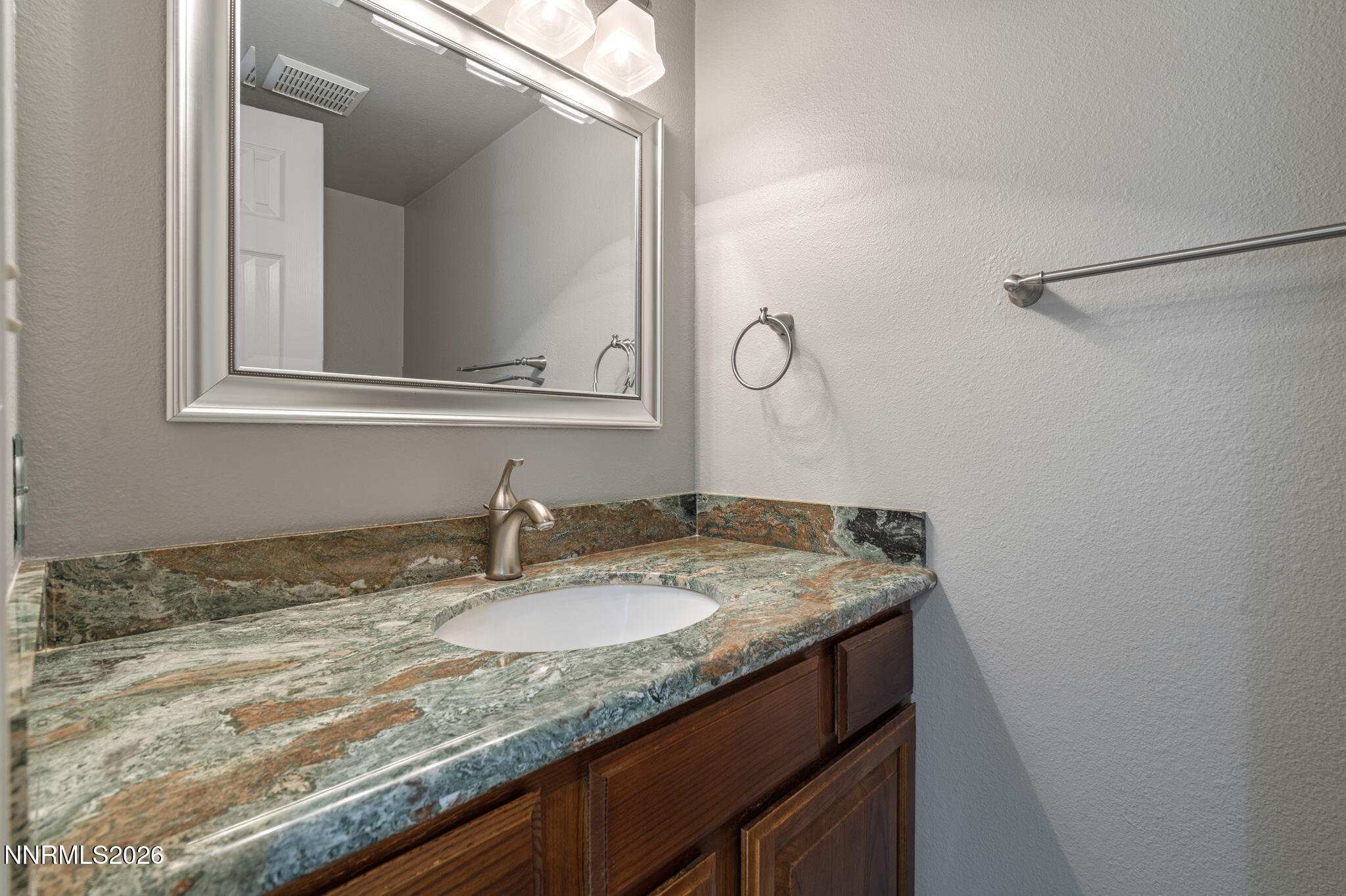 6059 Torrington Drive Reno, NV 89511 - Photo 26 of 43 26-web-or-mls-DSC09412