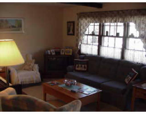 12 Kingsley Road Norton, MA 02766 - Photo 4 of 7 Gallery Image 4