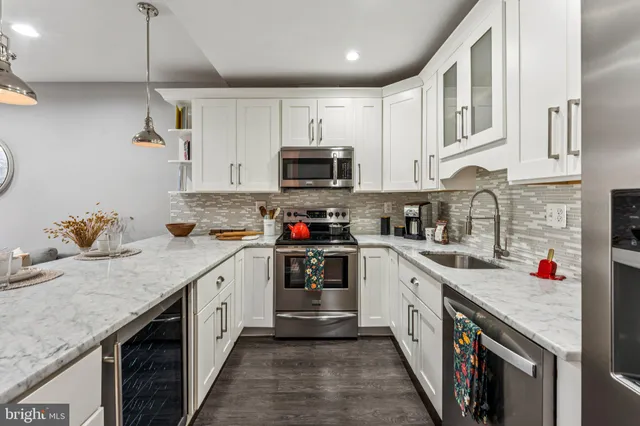 $2,900 | 1833 California Street Northwest, Unit 203, Washington, DC 20009