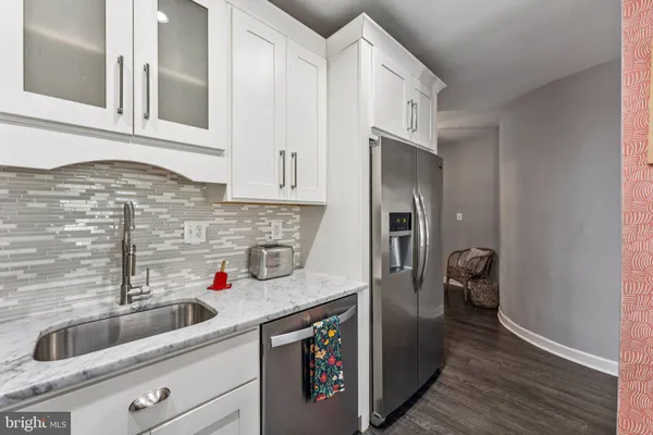 $2,750 | 1833 California Street Northwest, Unit 203, Washington, DC 20009