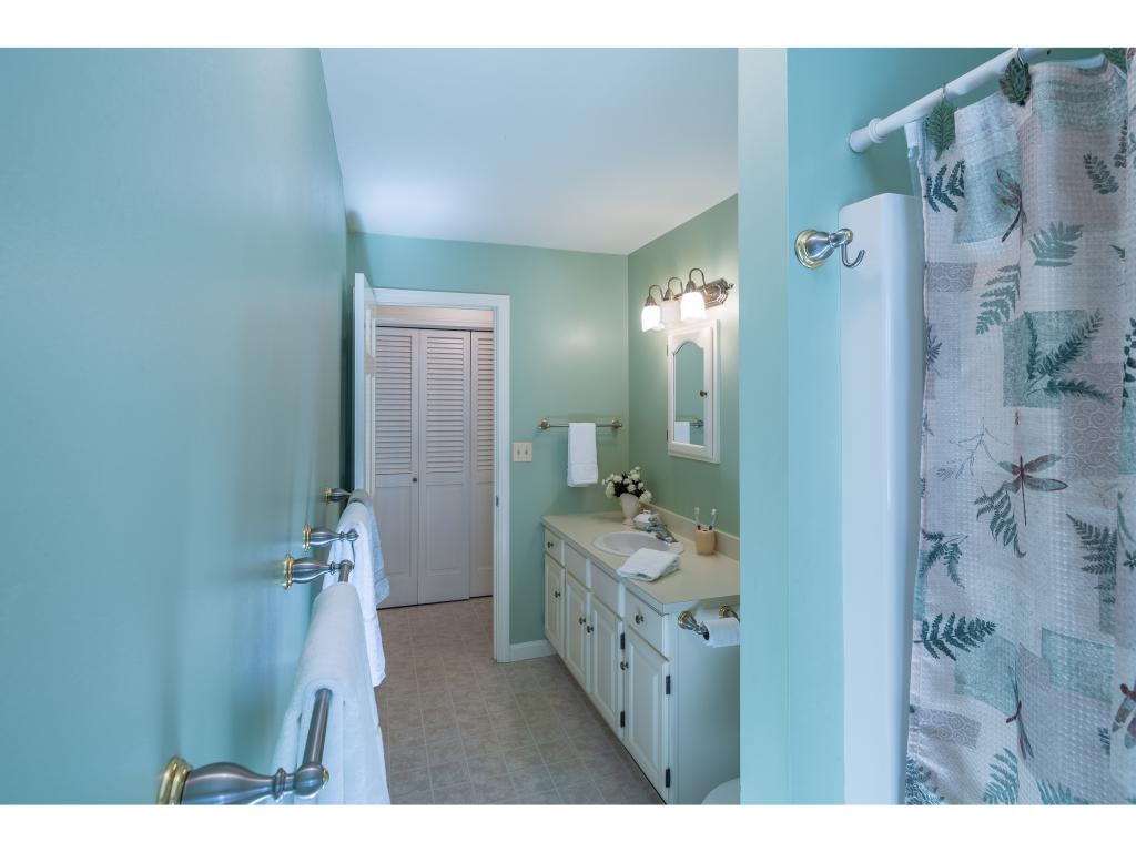 445 Ocean Road, Unit 5 Portsmouth, NH 03801 - Photo 12 of 25 Gallery Image 12