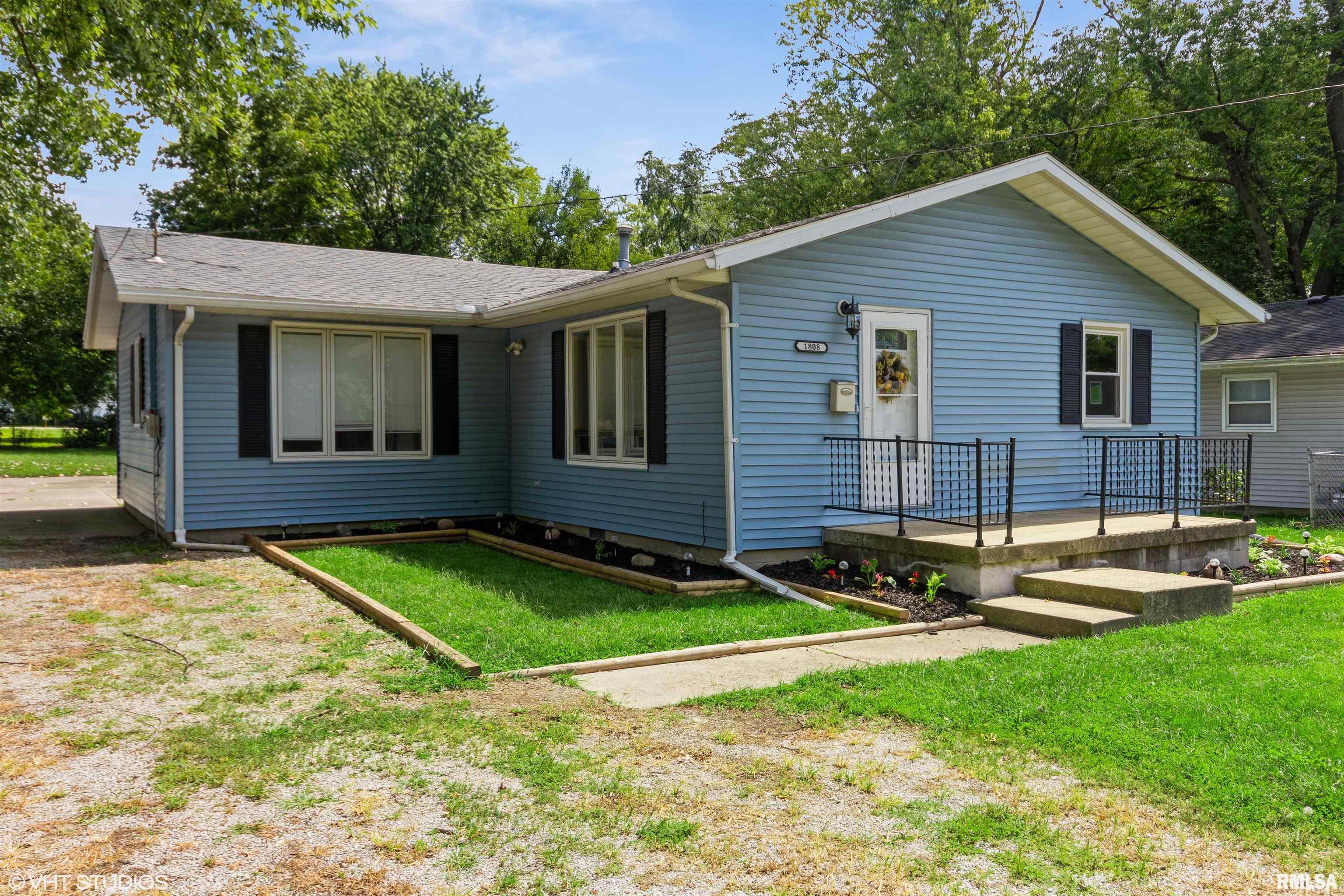 1808 North 34th Street Decatur, IL 62526 - Photo 1 of 15 Gallery Image 1