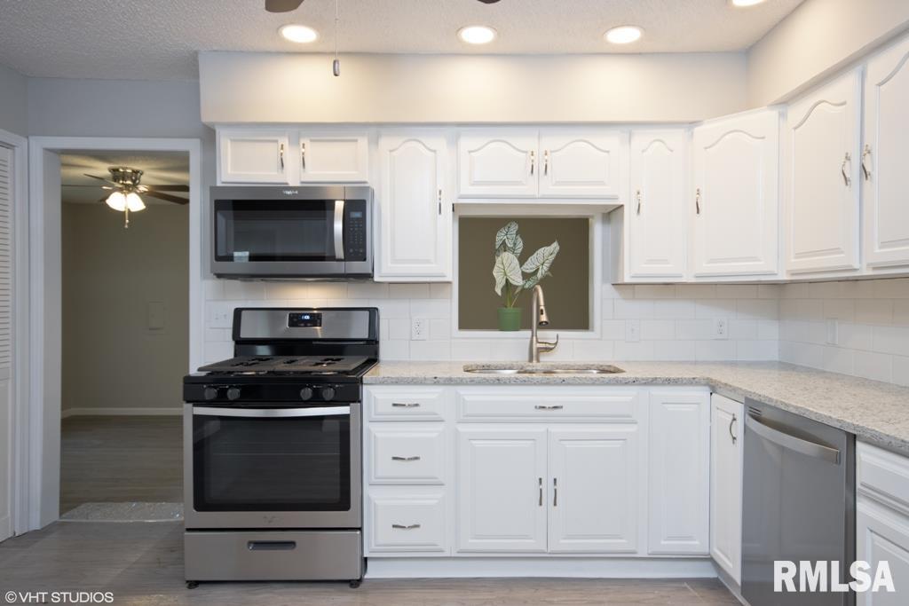 1808 North 34th Street Decatur, IL 62526 - Photo 4 of 15 Gallery Image 4