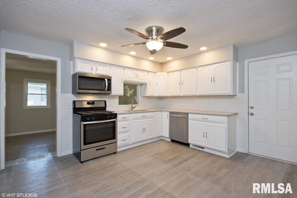 1808 North 34th Street Decatur, IL 62526 - Photo 6 of 15 Gallery Image 6