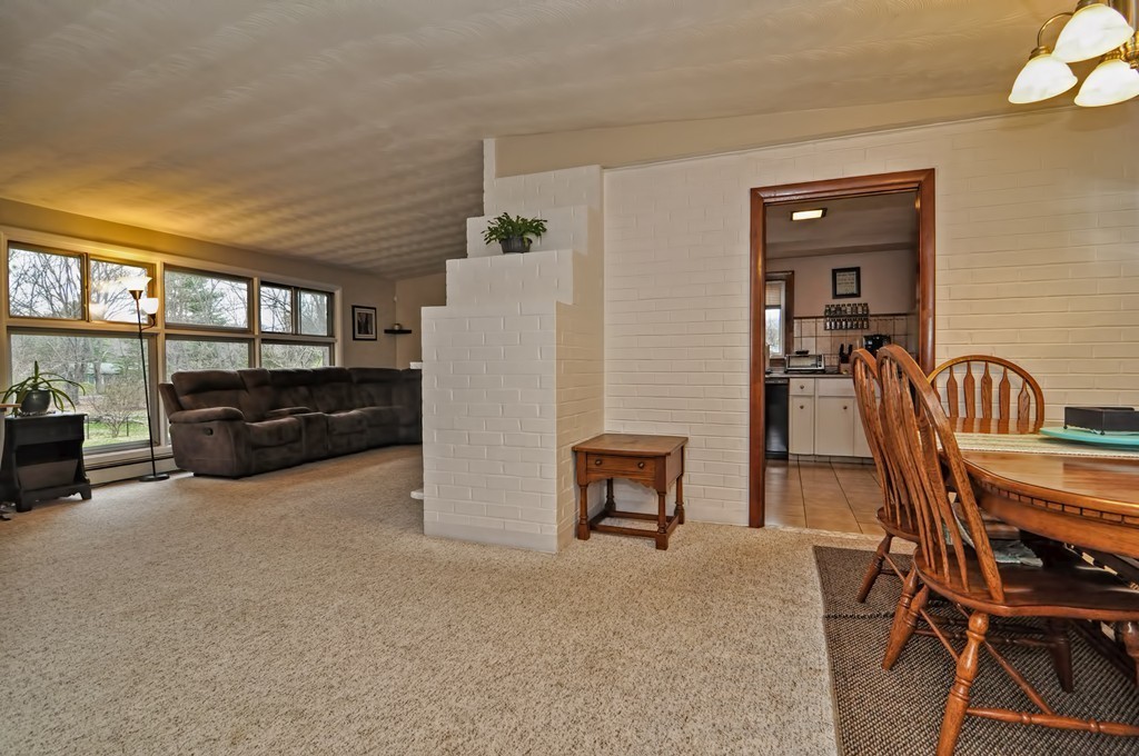 8 Ruthellen Road Framingham, MA 01701 - Photo 8 of 27