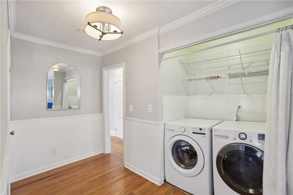 3224 Kensington Road Avondale Estates, GA 30002 - Photo 19 of 59 a view of a livingroom with wooden floor
