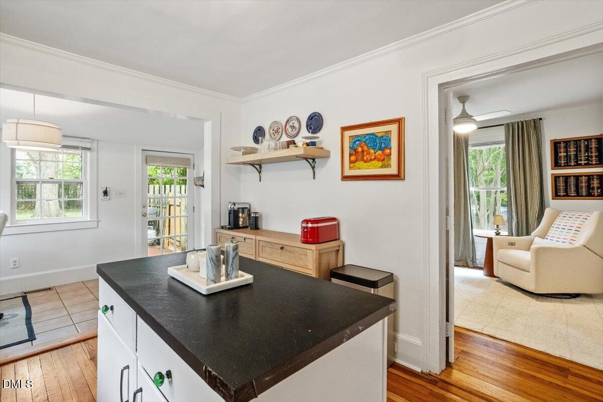 519 Holden Street Raleigh, NC 27604 - Photo 13 of 34