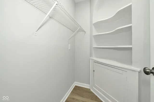 $1,695 | 3343 Carrollton Avenue, Indianapolis, IN 46205