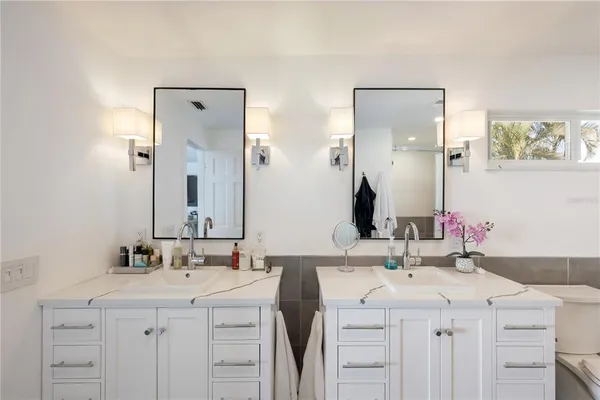 $2,195,000 | 3908 Bayside Drive, Bradenton, FL 34210