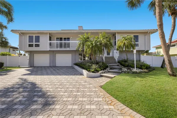 $2,195,000 | 3908 Bayside Drive, Bradenton, FL 34210