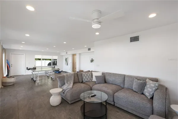 $2,195,000 | 3908 Bayside Drive, Bradenton, FL 34210