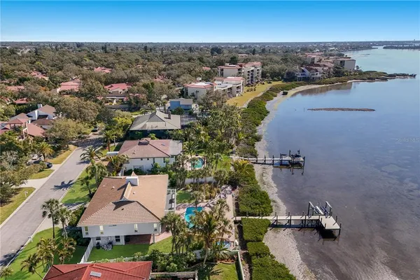 $2,195,000 | 3908 Bayside Drive, Bradenton, FL 34210