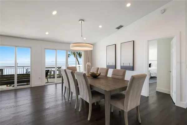 $2,195,000 | 3908 Bayside Drive, Bradenton, FL 34210