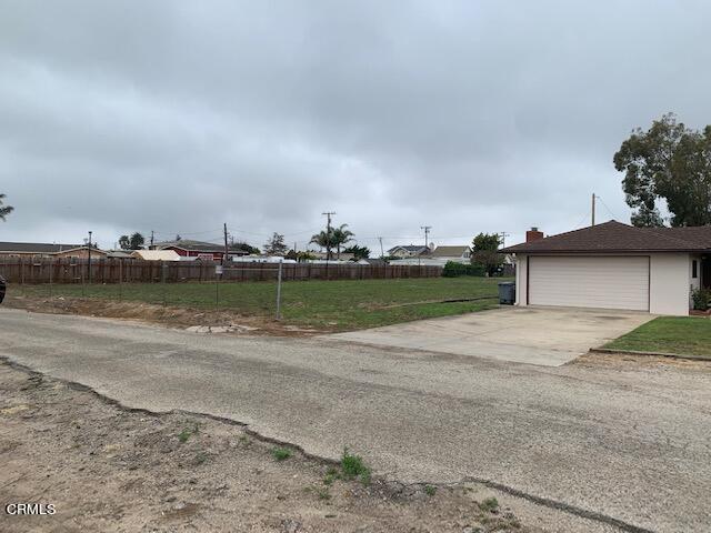 1561 Little Farms Road Oxnard, CA 93030 - Photo 4 of 37 a view of a lake with houses in the back
