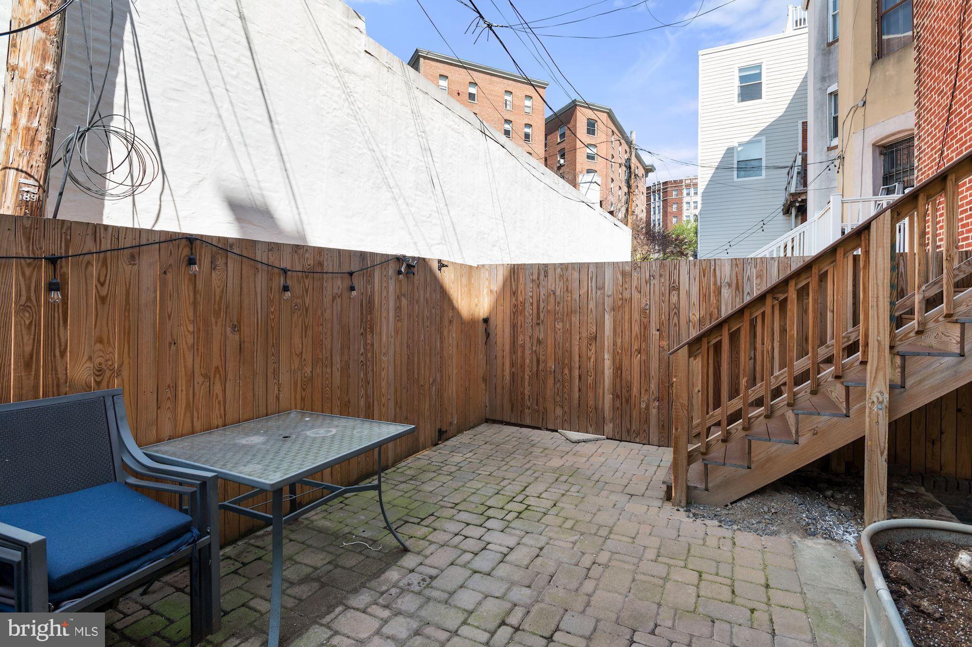 2004 15th Street Northwest Washington, DC 20009 - Photo 12 of 32