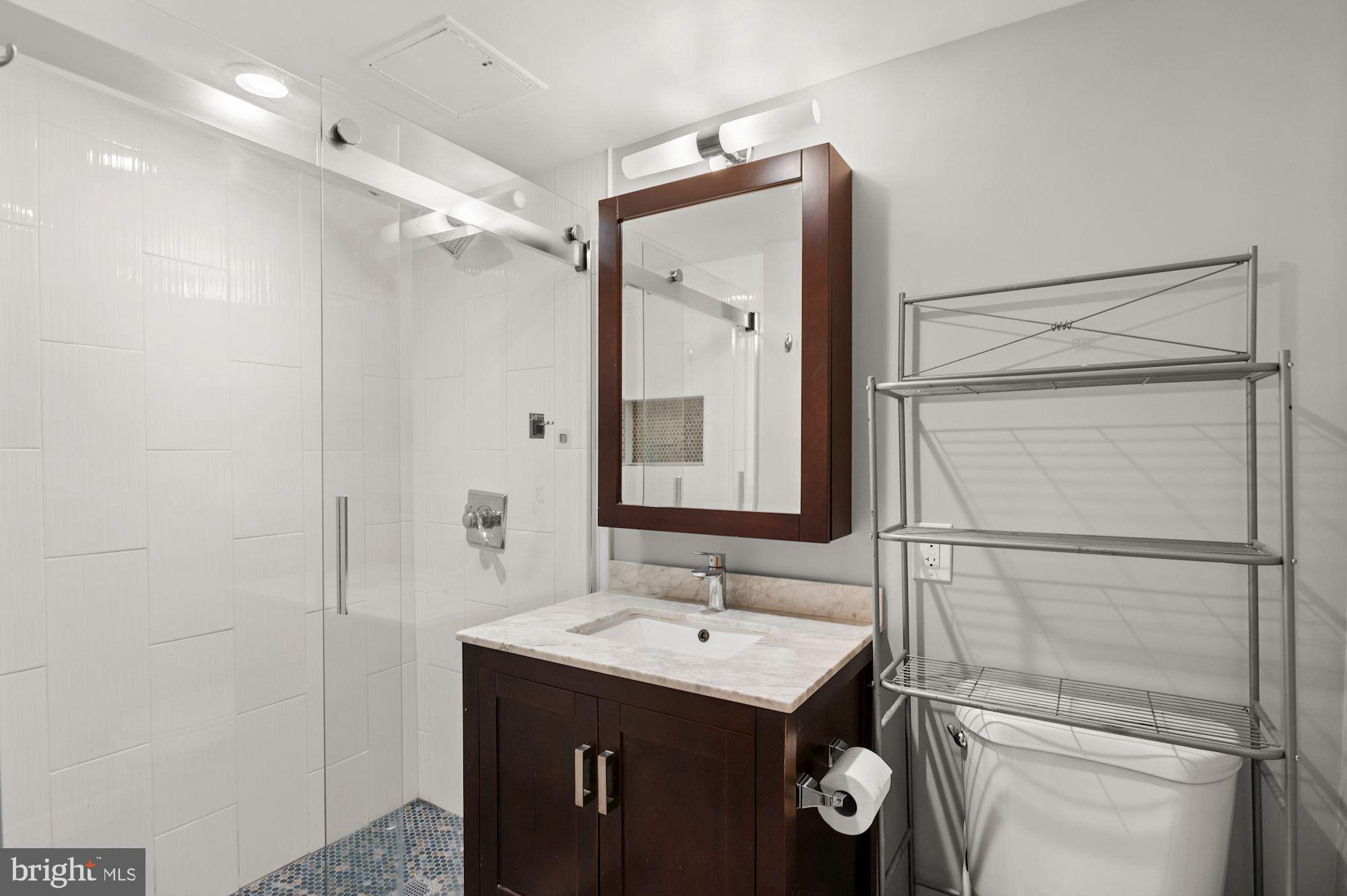 2004 15th Street Northwest Washington, DC 20009 - Photo 15 of 32