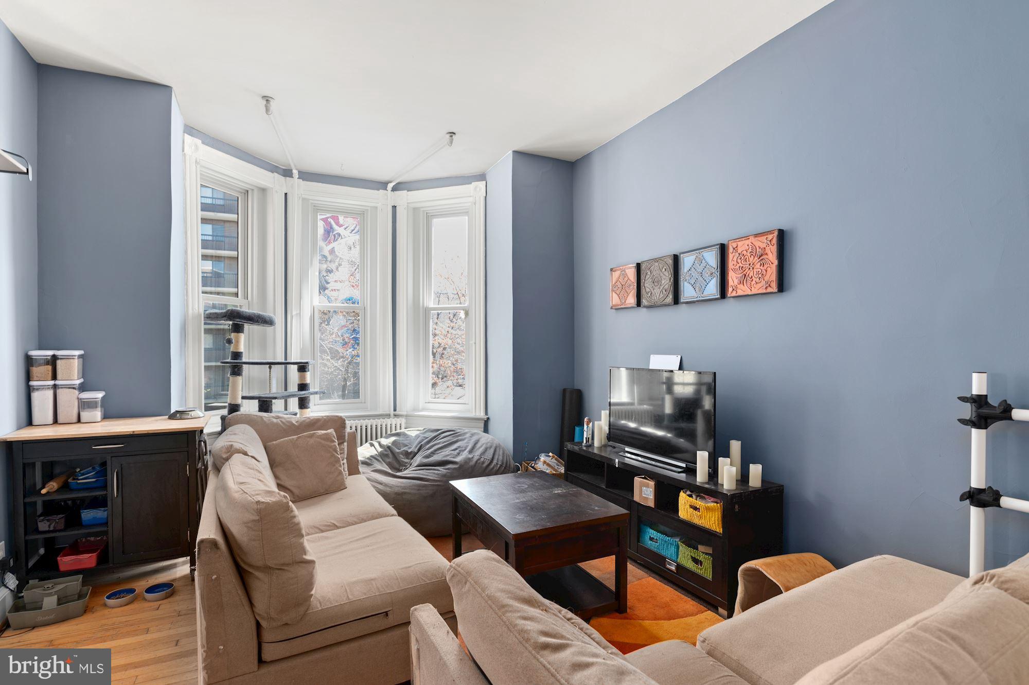 2004 15th Street Northwest Washington, DC 20009 - Photo 18 of 32