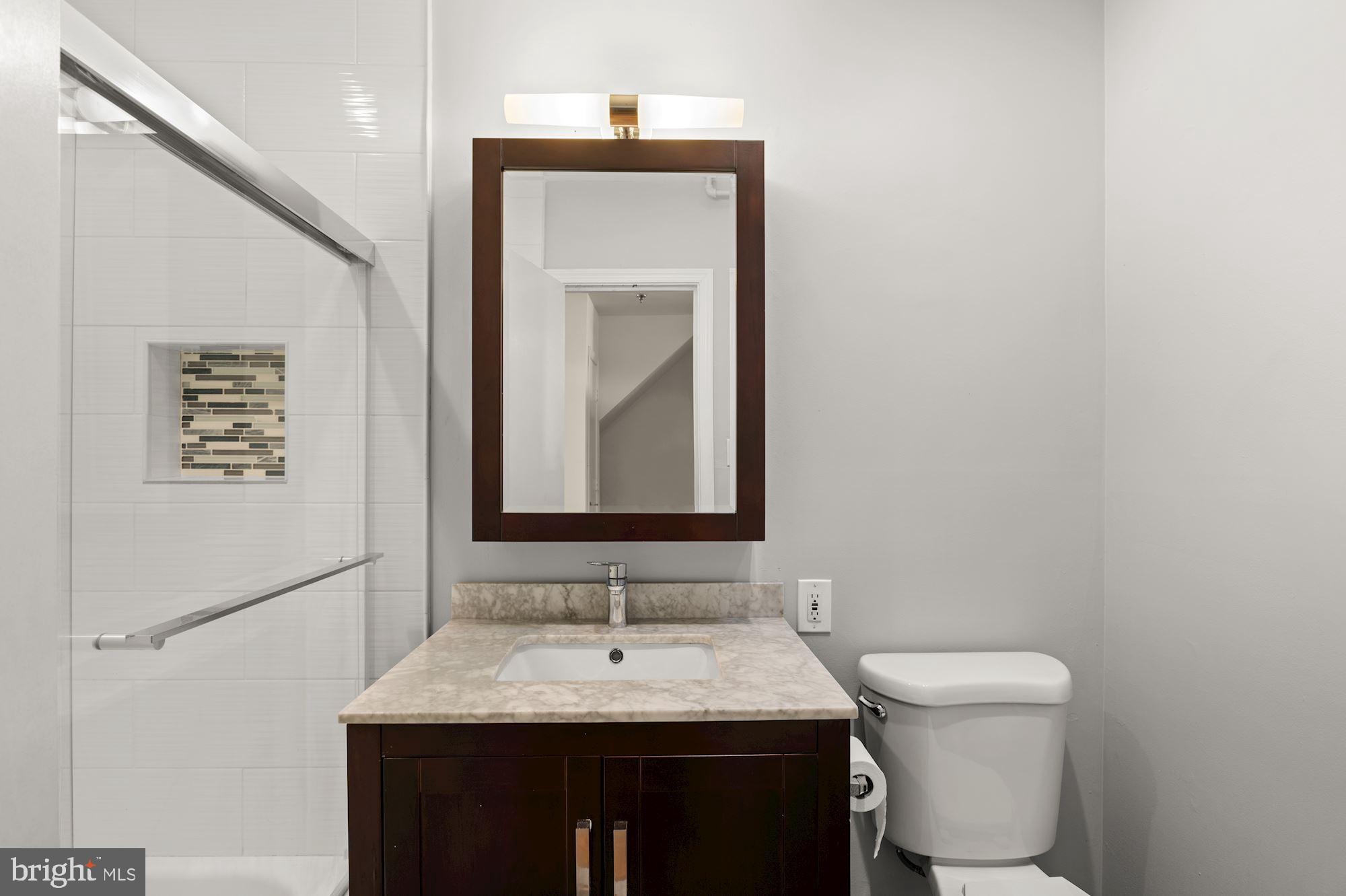 2004 15th Street Northwest Washington, DC 20009 - Photo 9 of 32