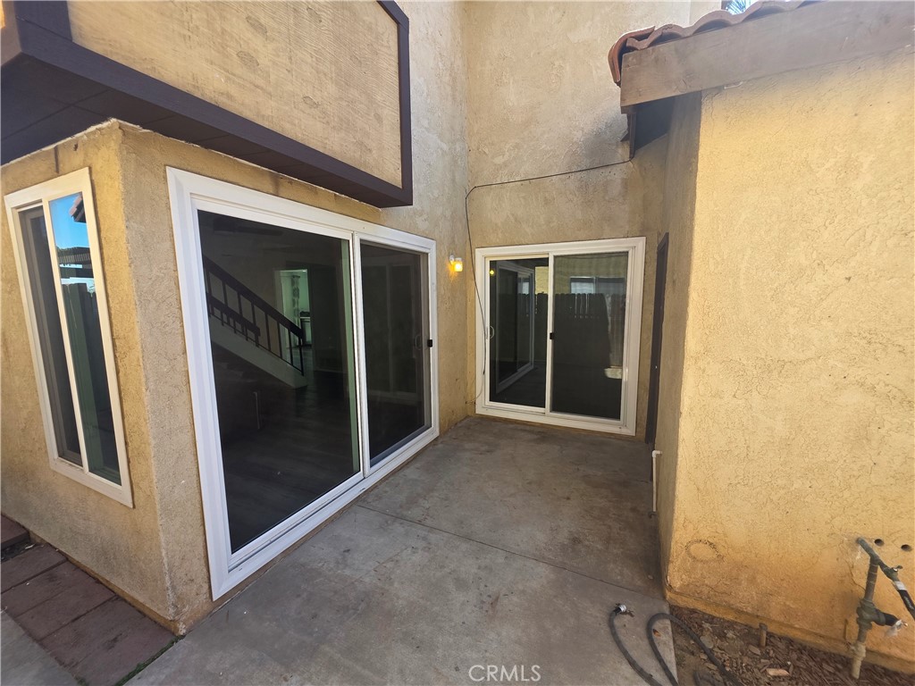 7800 Reagan Road Jurupa Valley, CA 92509 - Photo 3 of 32 View of Sliding doors