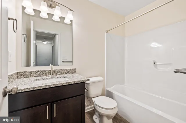 $2,250 | 426 Cadbury Drive, Red Lion, PA 17356