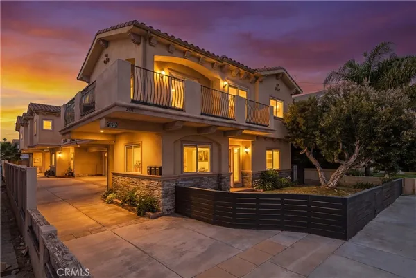 $1,245,000 | 2515 Carnegie Lane, Unit A, Redondo Beach, CA 90278