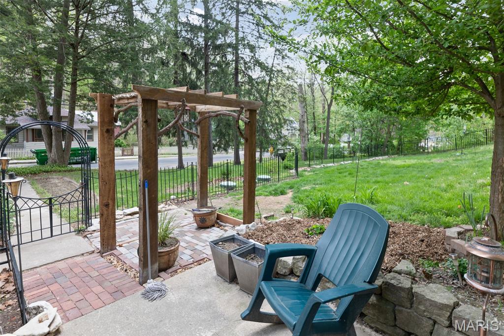 87 Mill Street Elsah, IL 62028 - Photo 8 of 47