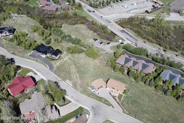 $1,995,000 | 701 Rodeo Drive, Jackson, WY 83001