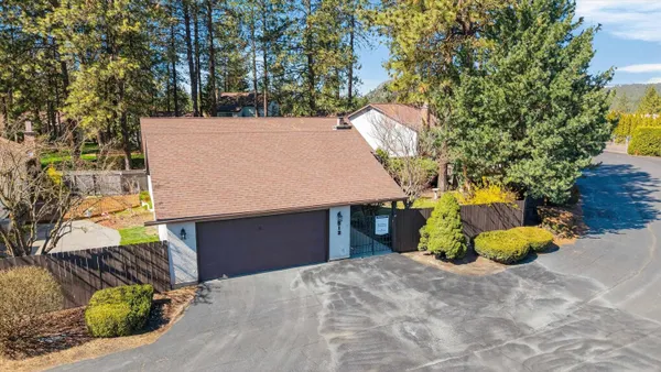 $409,950 | 512 West Hastings Road, Spokane, WA 99218