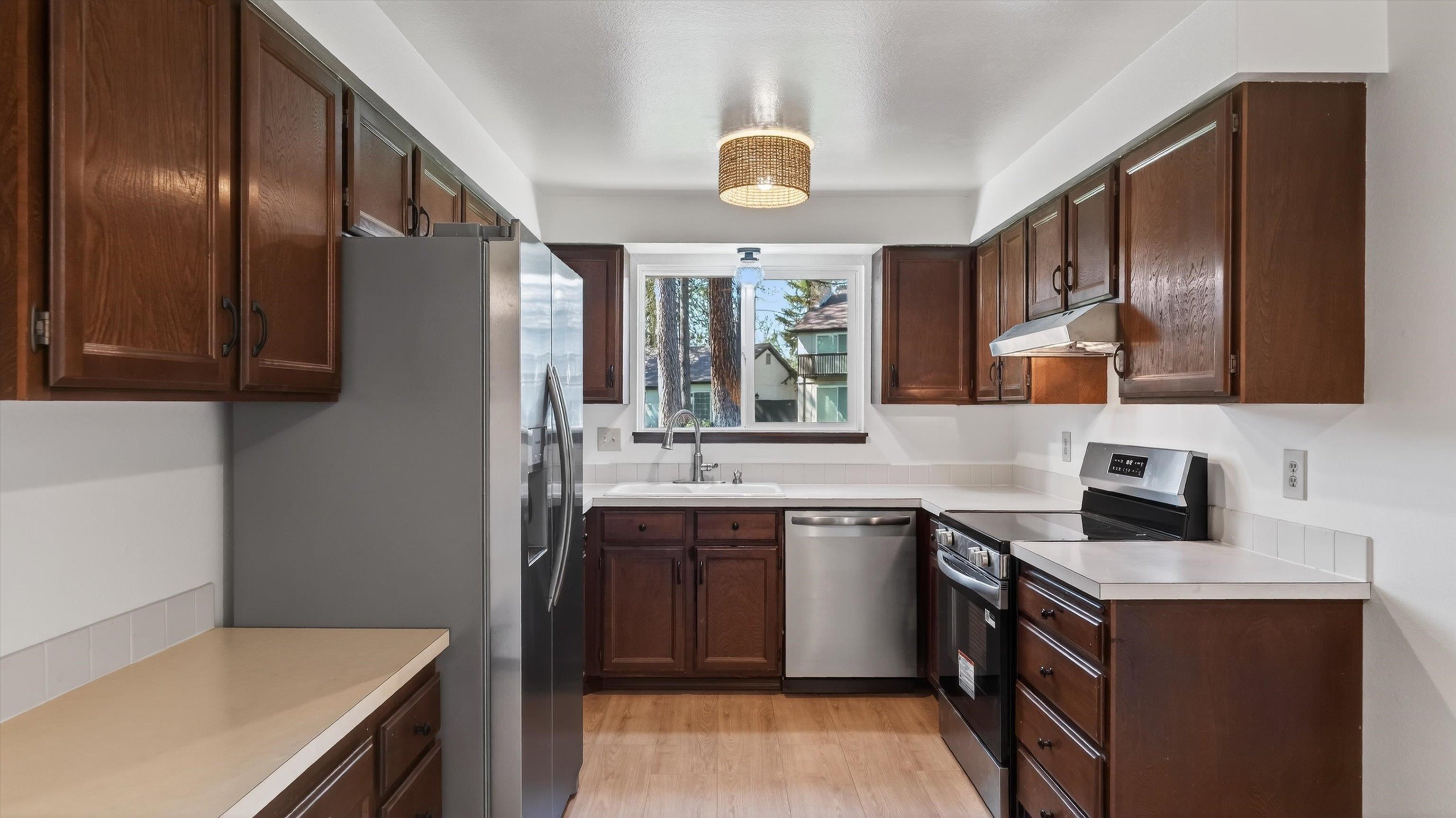 512 West Hastings Road Spokane, WA 99218 - Photo 14 of 33