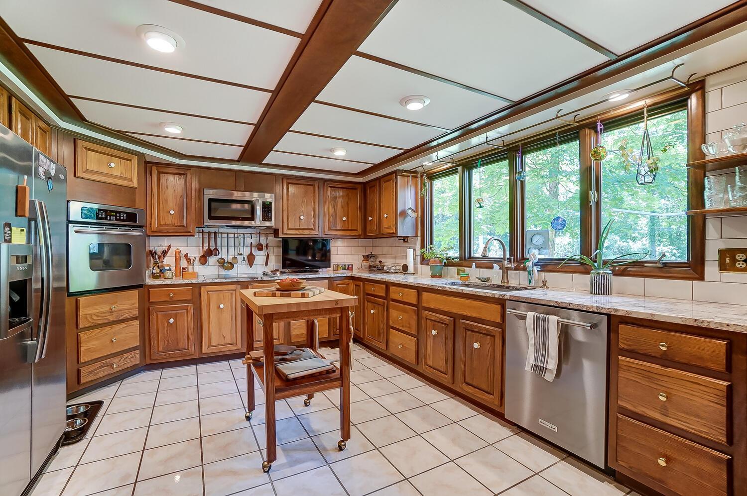 467 South Spring Road Westerville, OH 43081 - Photo 11 of 56 50038854-015_web