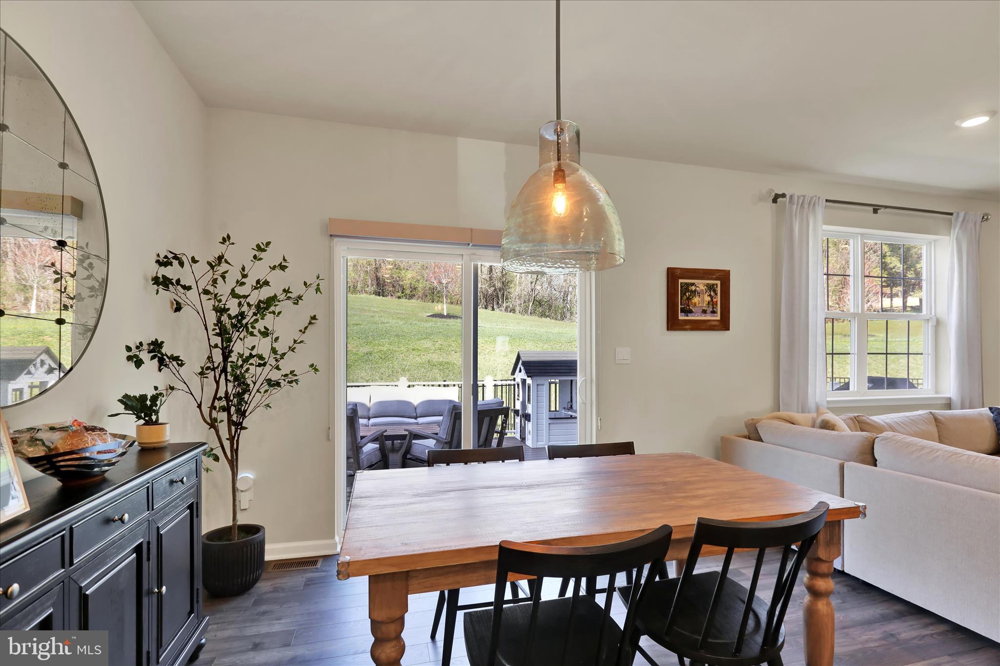 217 Merifield Court Reading, PA 19608 - Photo 11 of 36 360_7592