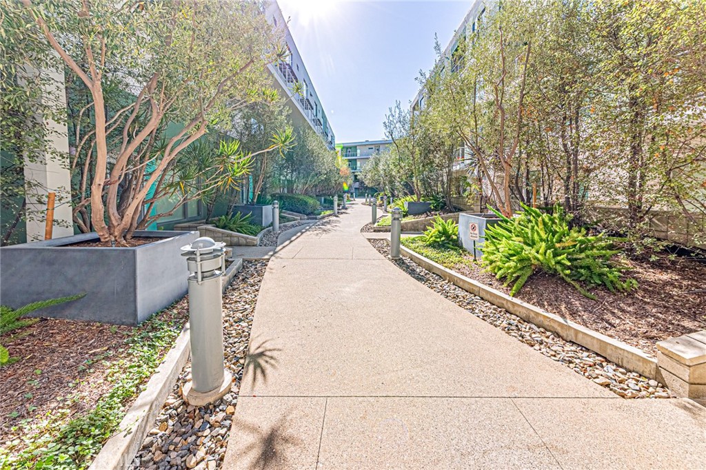 11500 Tennessee Avenue, Unit 103 Los Angeles, CA 90064 - Photo 41 of 50
