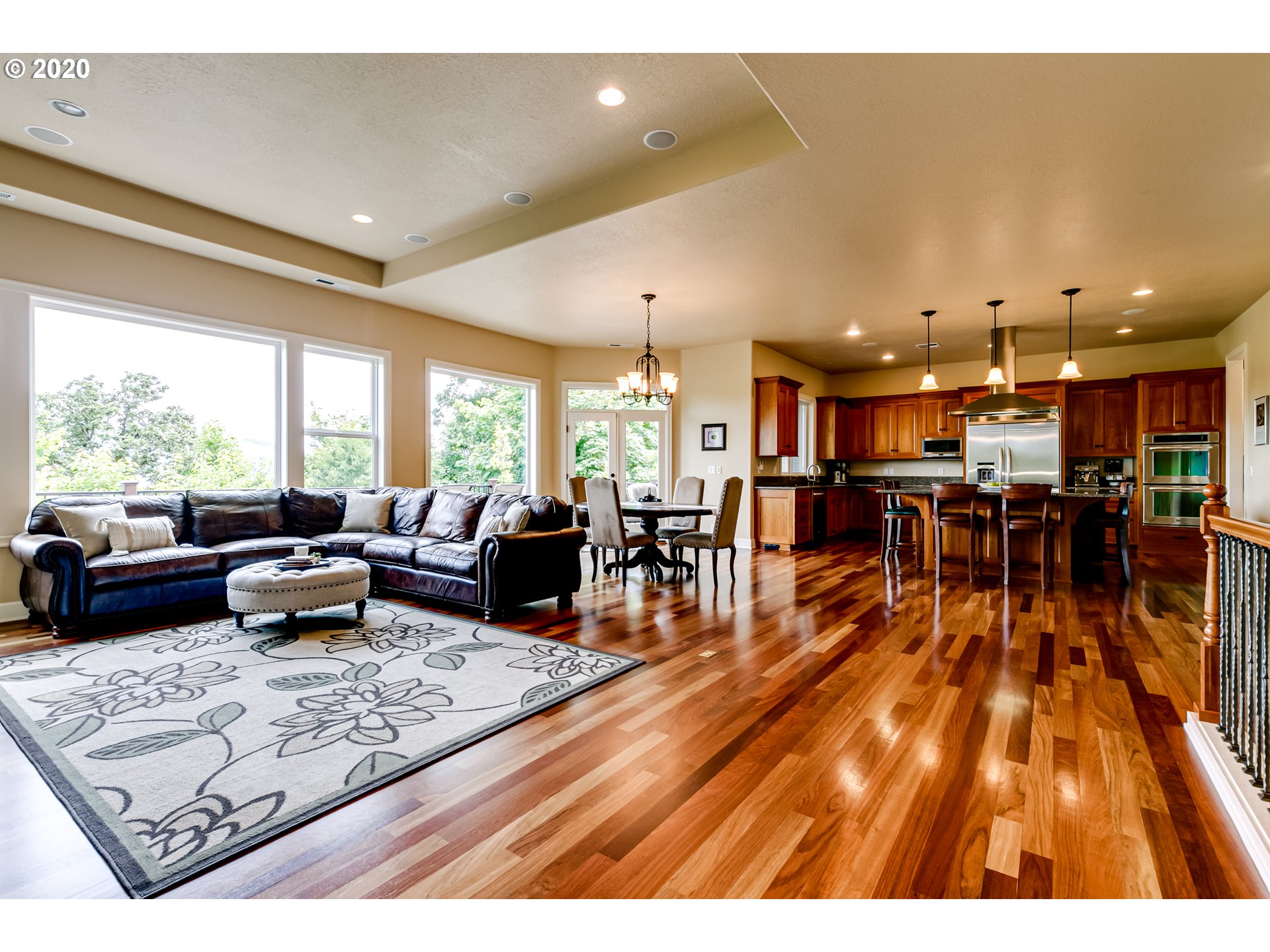 6190 Forest Ridge Drive Springfield, OR 97478 - Photo 3 of 32