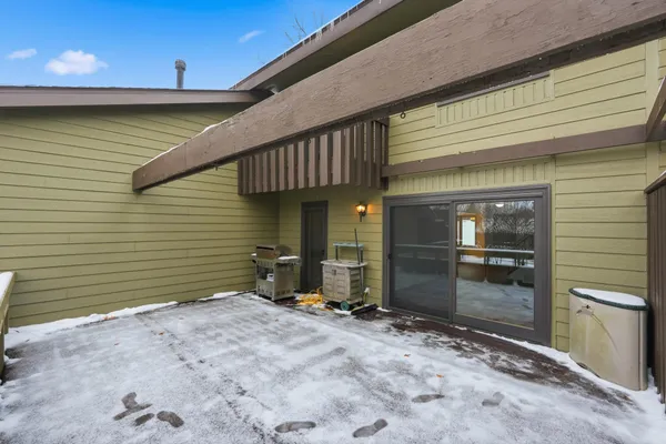 $299,900 | 1275 Brighton Square, New Brighton, MN 55112