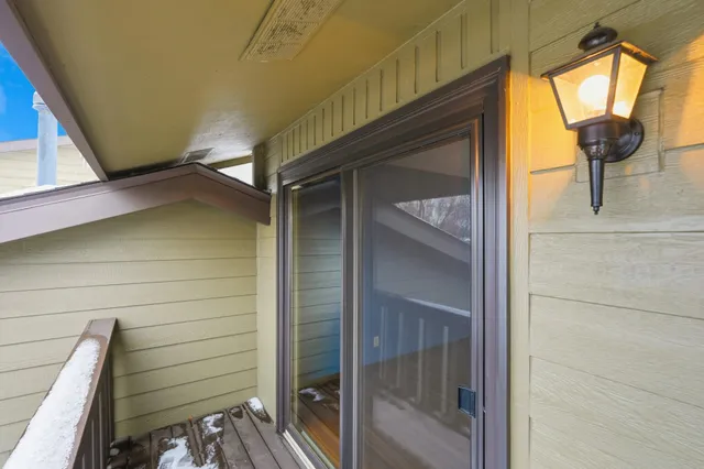 $307,500 | 1275 Brighton Square, New Brighton, MN 55112