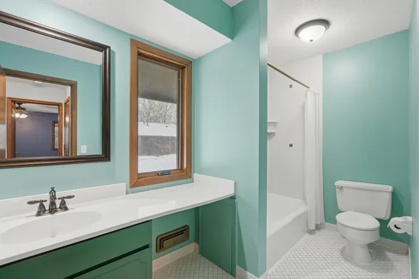 $299,900 | 1275 Brighton Square, New Brighton, MN 55112