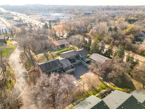 $299,900 | 1275 Brighton Square, New Brighton, MN 55112