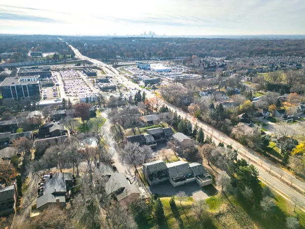 $299,900 | 1275 Brighton Square, New Brighton, MN 55112