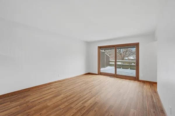 $299,900 | 1275 Brighton Square, New Brighton, MN 55112