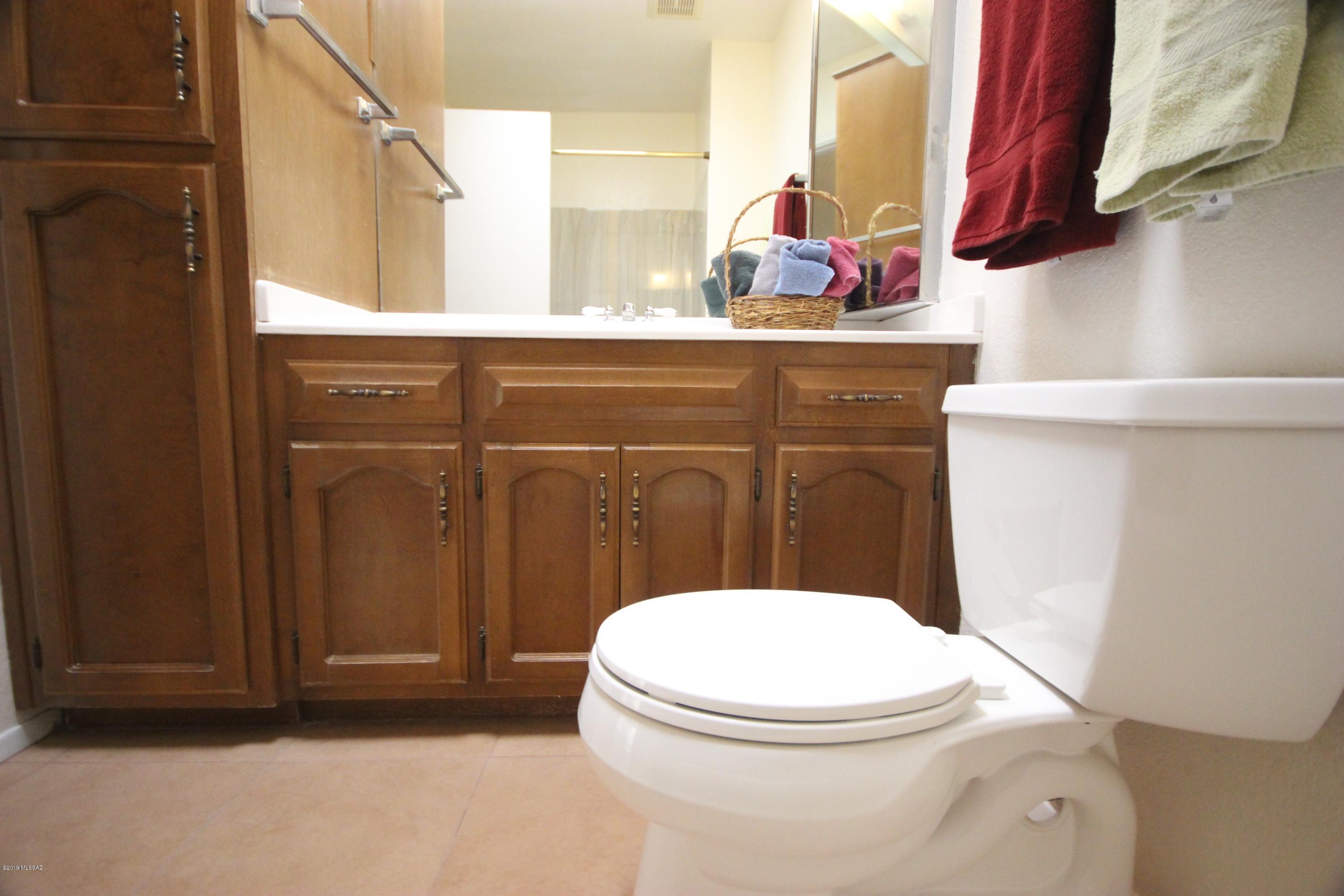 285 South Kolb Road, Unit 17 Tucson, AZ 85710 - Photo 8 of 22