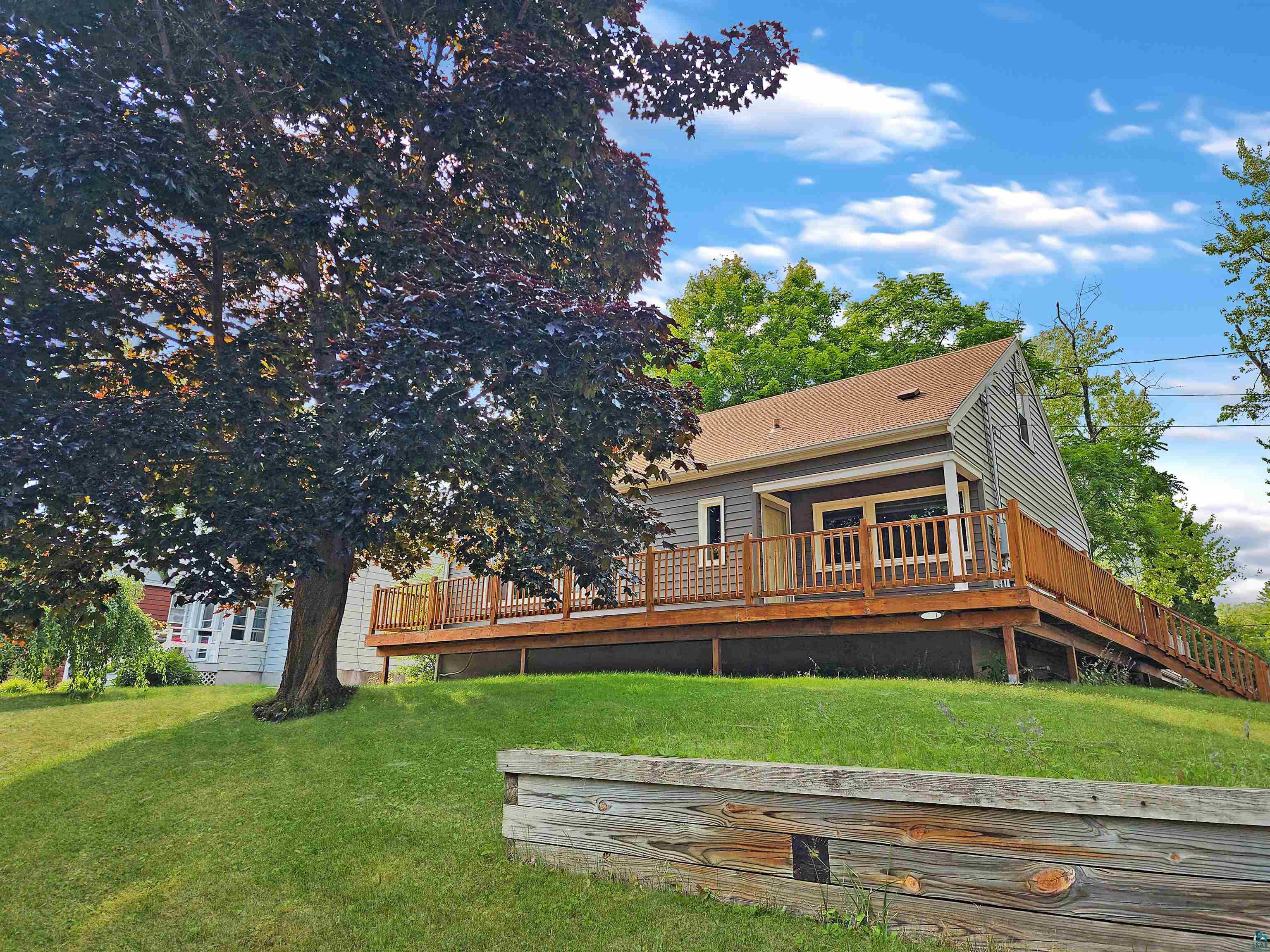 5061 London Road Duluth, MN 55804 - Photo 1 of 20 Gallery Image 1