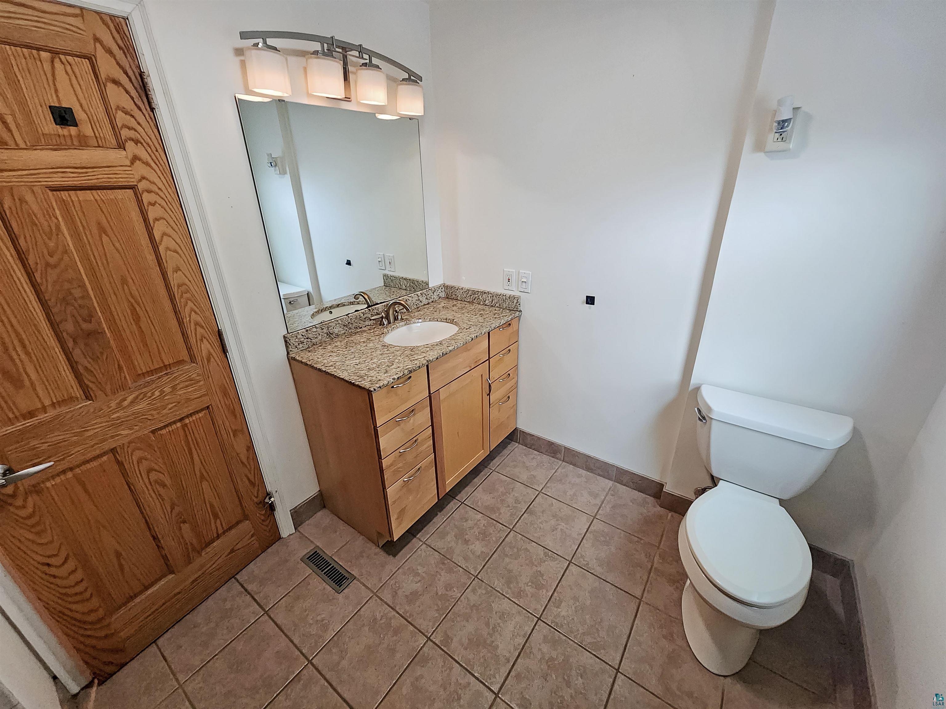 5061 London Road Duluth, MN 55804 - Photo 16 of 20 Gallery Image 16
