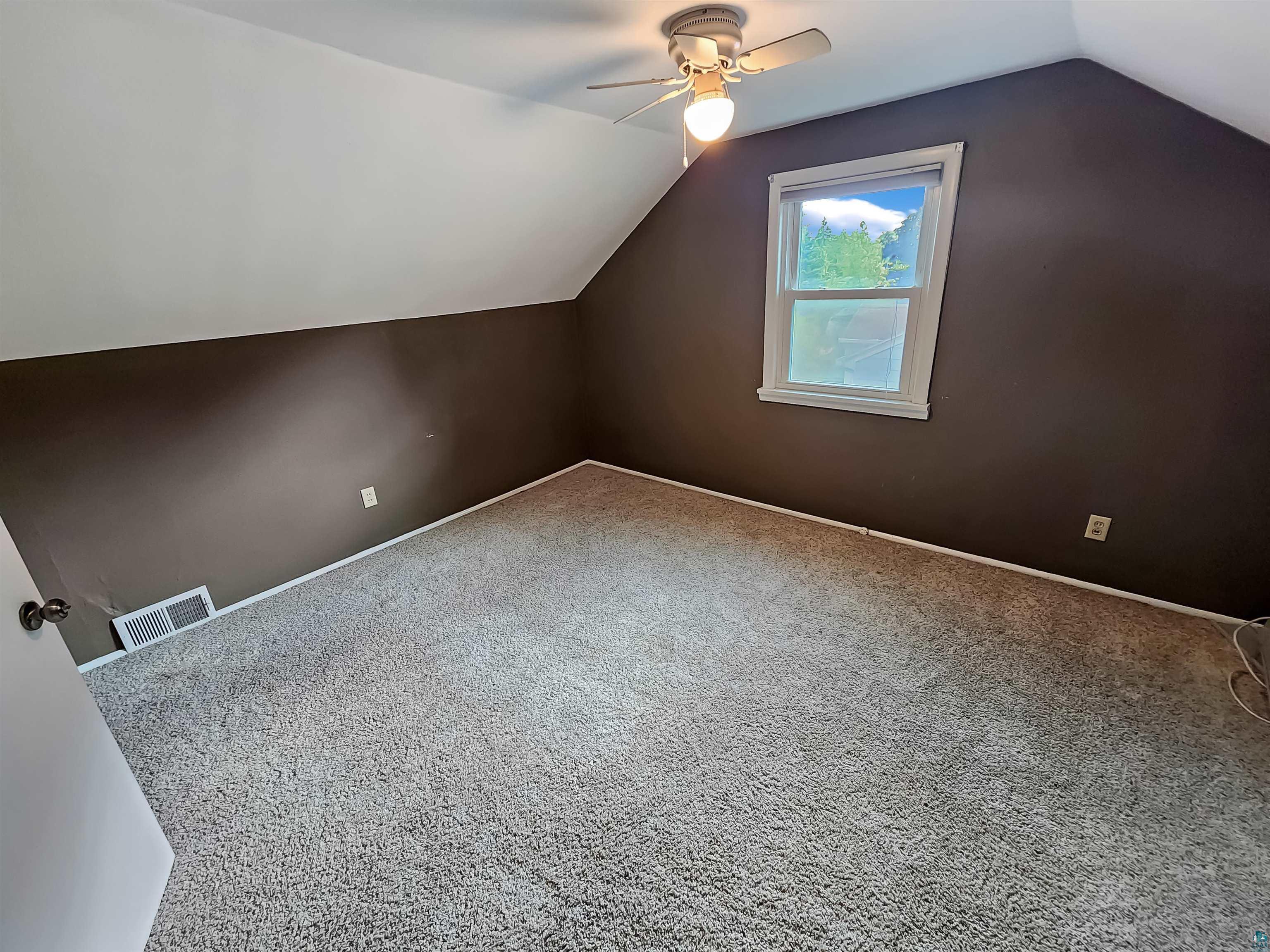 5061 London Road Duluth, MN 55804 - Photo 19 of 20 Gallery Image 19