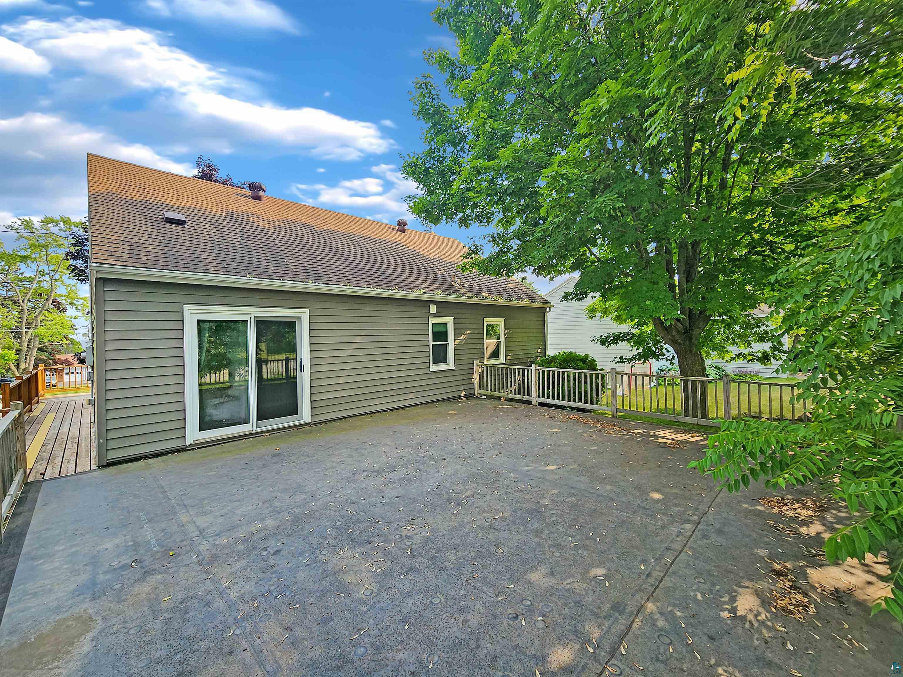 5061 London Road Duluth, MN 55804 - Photo 5 of 20 Gallery Image 5