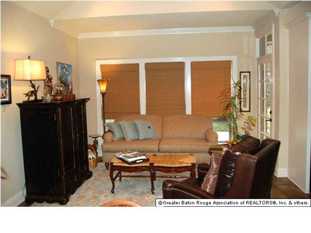 10716 Royal Ridge Avenue Baton Rouge, LA 70810 - Photo 12 of 24 Gallery Image 12