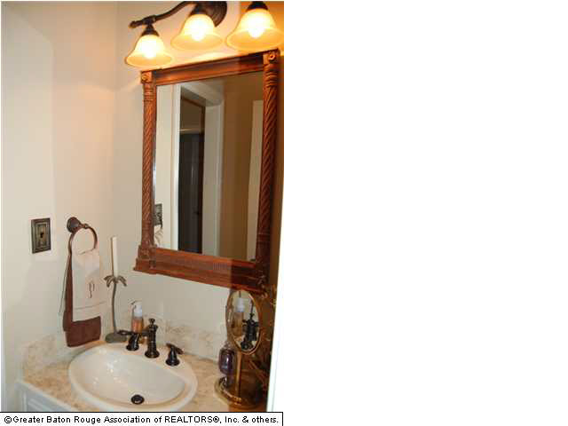 10716 Royal Ridge Avenue Baton Rouge, LA 70810 - Photo 23 of 24 Gallery Image 23