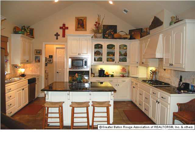 10716 Royal Ridge Avenue Baton Rouge, LA 70810 - Photo 8 of 24 Gallery Image 8
